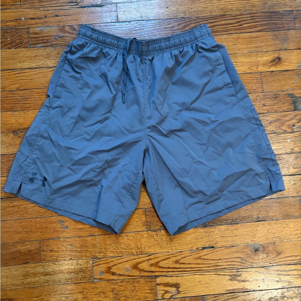 Under Armour Men's Gray Athletic Shorts